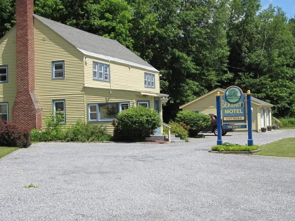 Serenity Motel Shaftsbury Exterior foto