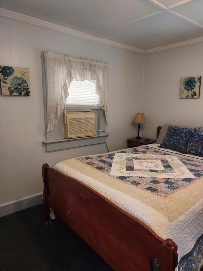 Serenity Motel Shaftsbury Exterior foto