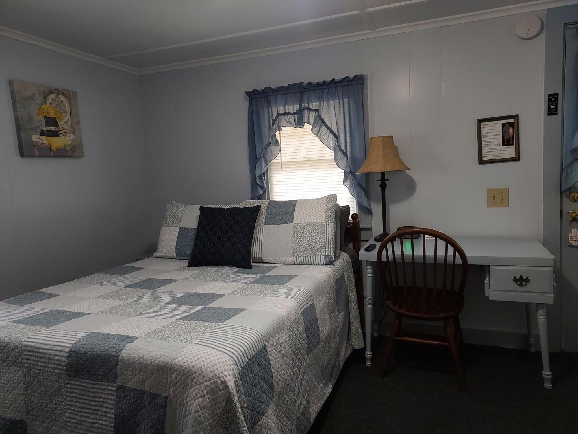 Serenity Motel Shaftsbury Exterior foto
